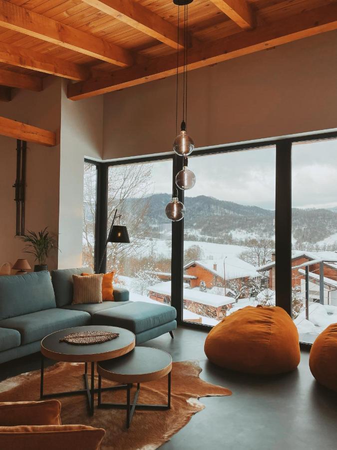 Mountain Lodge Rîşnov Exteriör bild